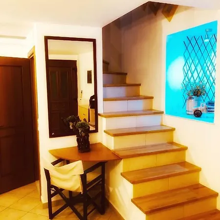 Romantic Maisonette In The Heart Of Pythagoreio Lh Door Exterior photo